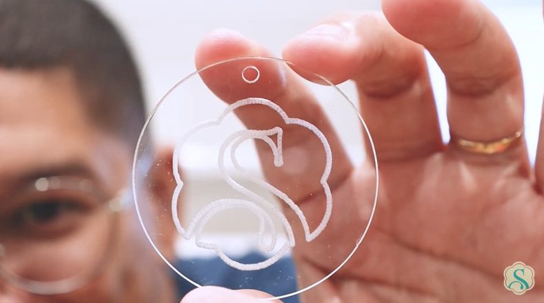Como Fazer Gravação em Acrílico - Silhouette Curio 2