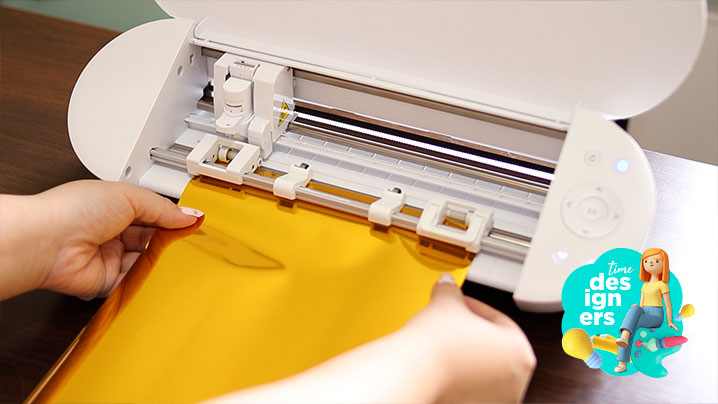 Cortando Adesivo Vinil Mimo na Portrait 4 Cortando Adesivo Vinil Mimo na Portrait 4