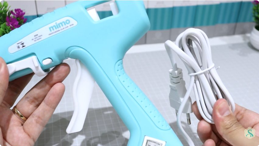 Pistola de Cola quente com cabo de 2 m de comprimento