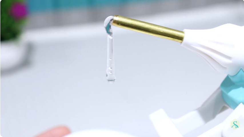 Pistola de Cola quente mais potente da Mimo funcionando