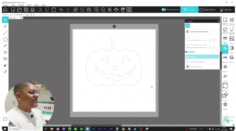 Imagem que será recortada no couro sintético Imagem que será recortada no couro sintético