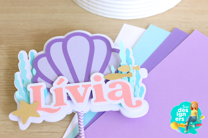 Topo de bolo em camadas